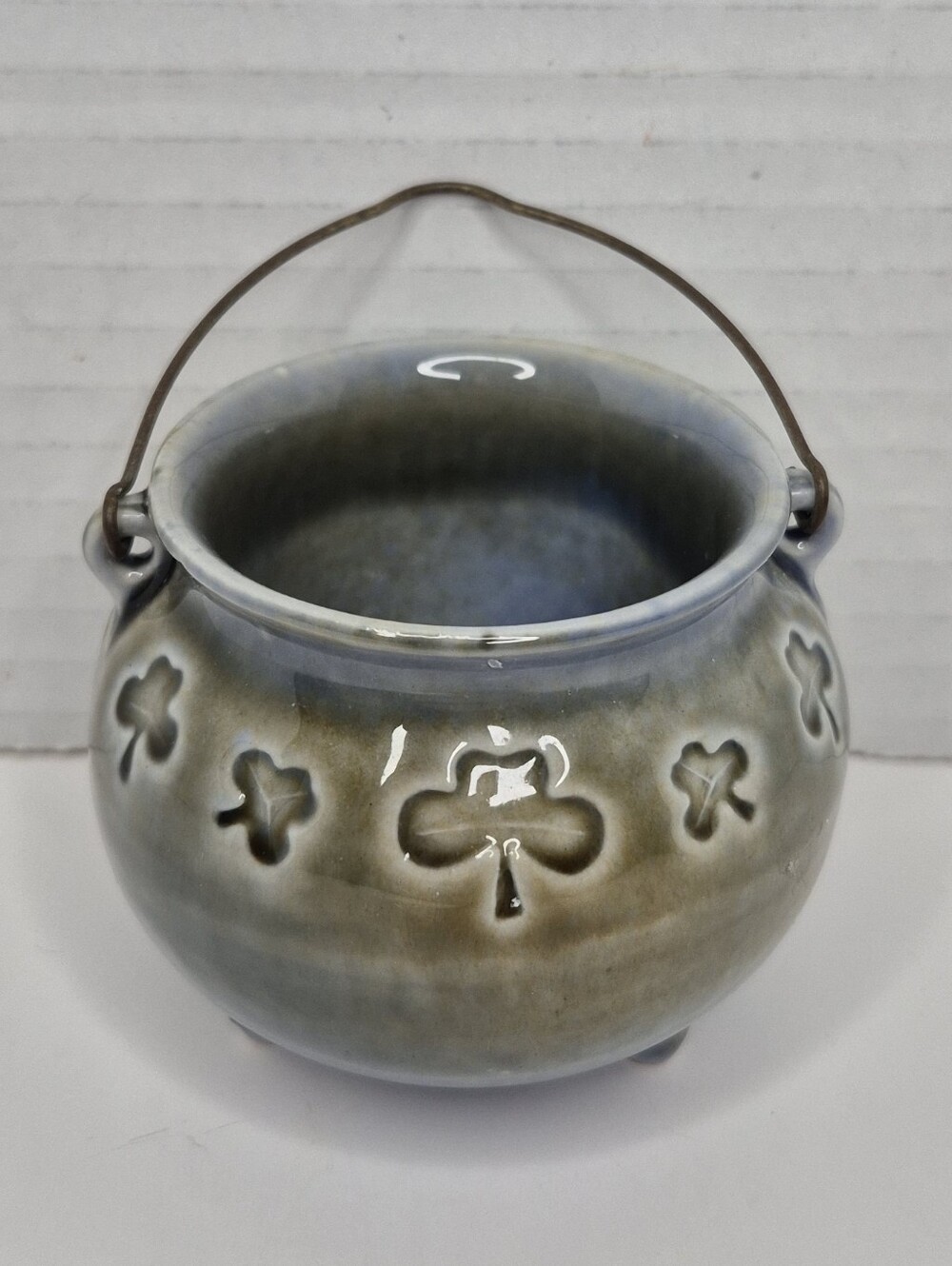 Vintage Wade Cauldron Mini Blue Green Drip Glaze w Shamrocks Irish Porcelain NWO
